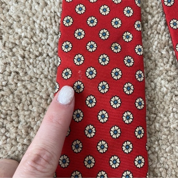 Burberry | Bundle of Men's Three Ties Patterned 100% Silk - Picture 16 of 16